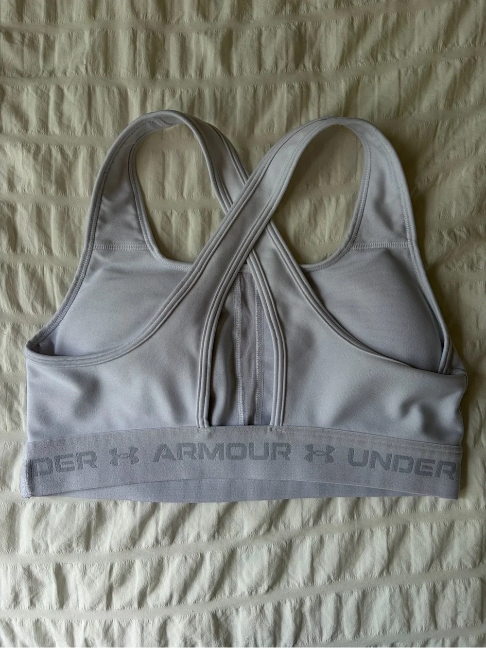 Under Armour Women’s White Crossback Sports Bra